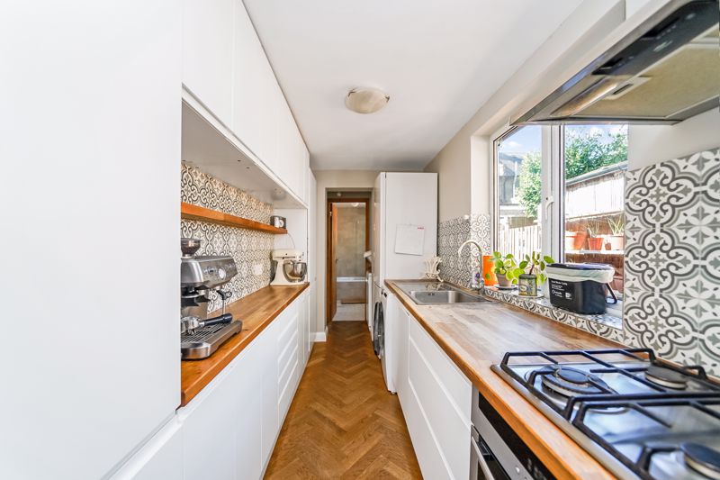 Photo 9- click for photo gallery